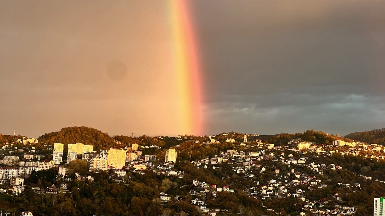 Семья из России провела июньский отпуск в Абхаз...