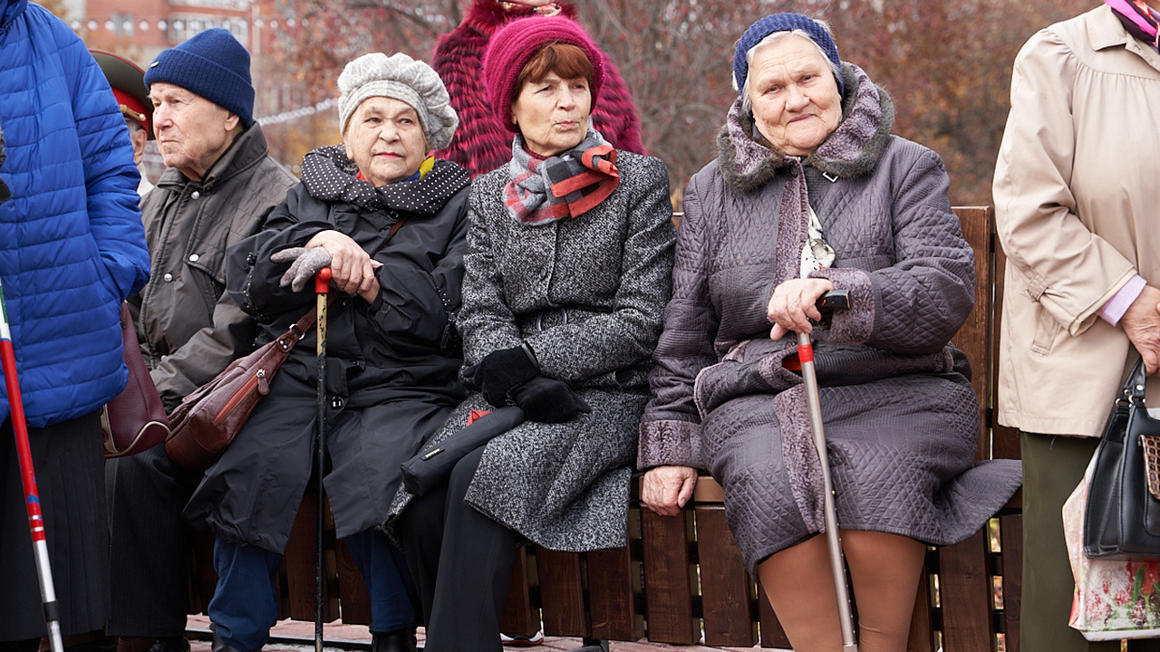 Учёные определили два возраста, когда человек резко стареет Американские генетики из Стэнфордского универси...