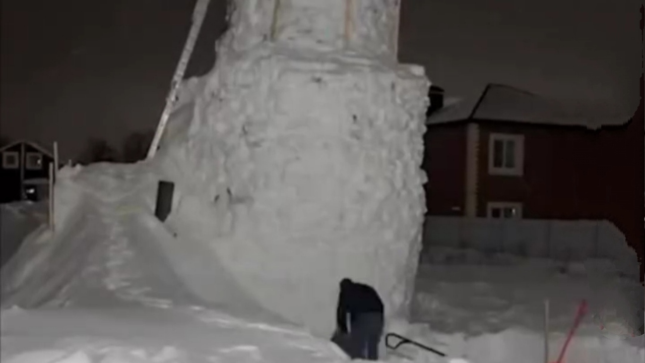 Казанский блогер Гаяз Искандаров строит гигантс...