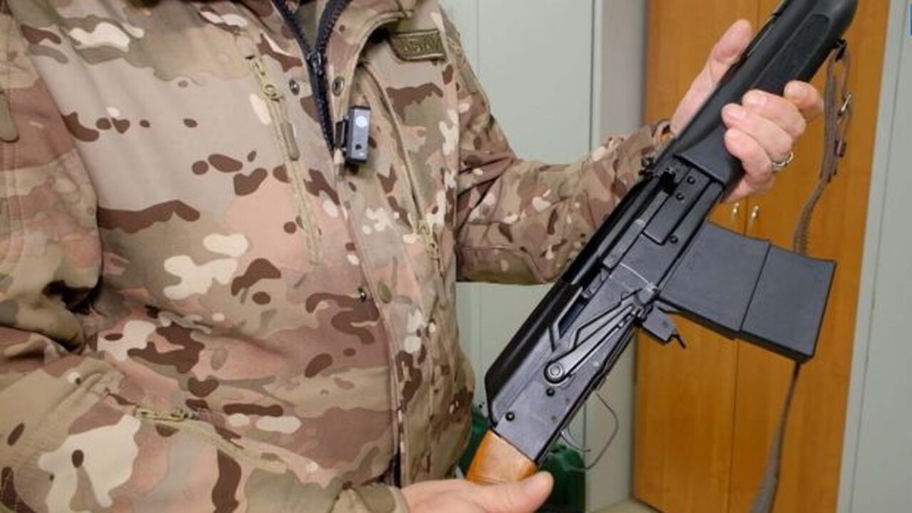 В Татарстане провели рейды и нашли тысячи патронов В Татарстане в ходе операции «Арсенал» было изъ...