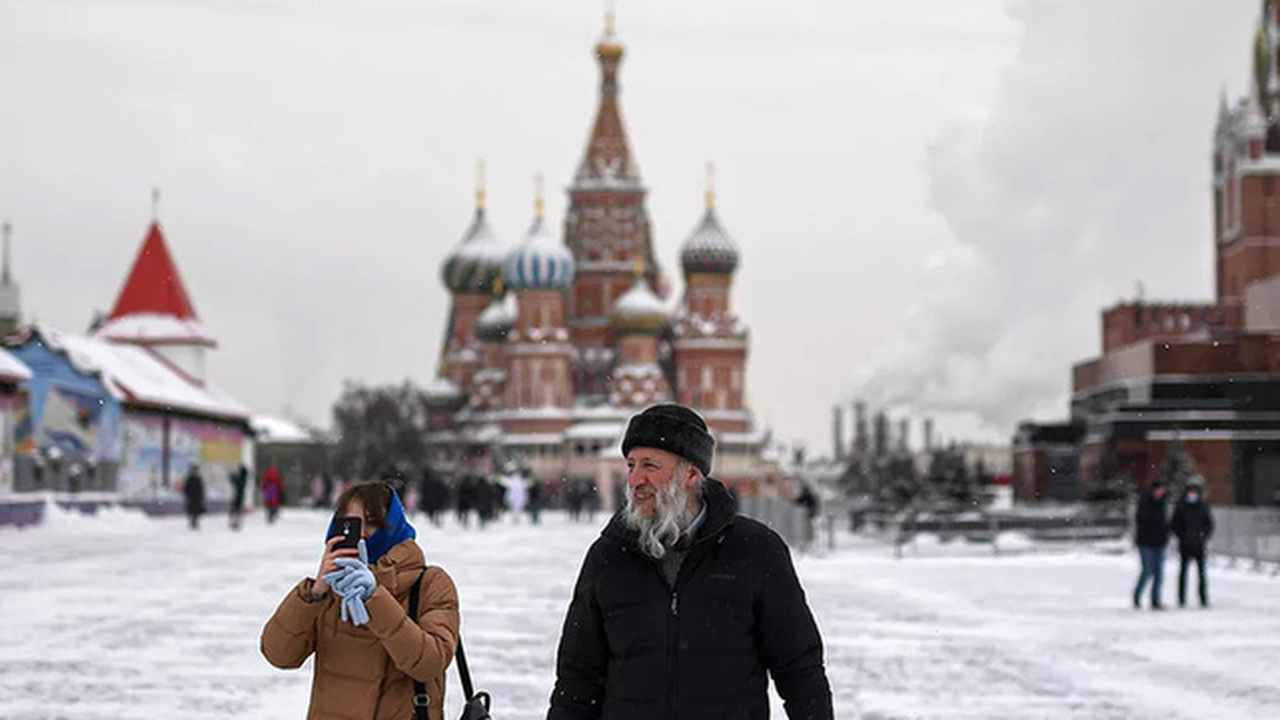Зима 2025 года в России: оттепели, ледяные дожд...