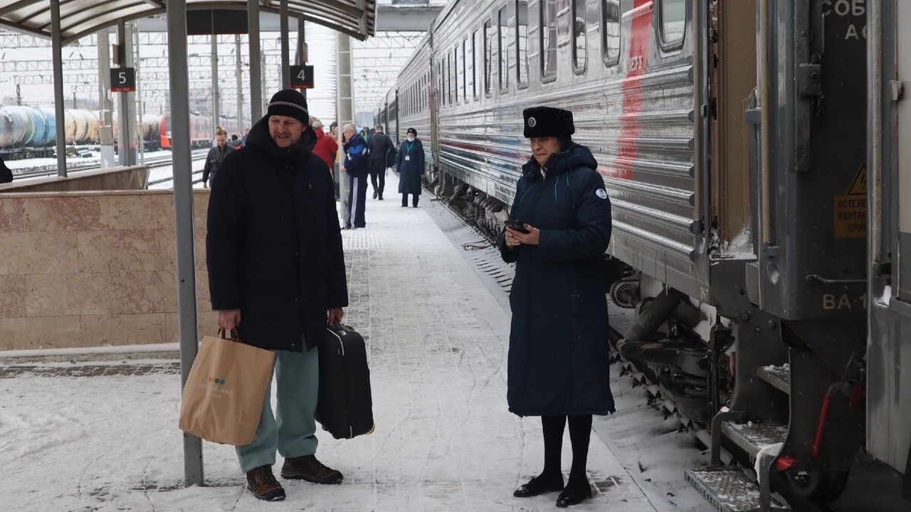 Что можно требовать у проводника совершенно спокойно. Малоизвестные, но доступные услуги в наших поездах Секреты идеального проводника: что должен уметь...