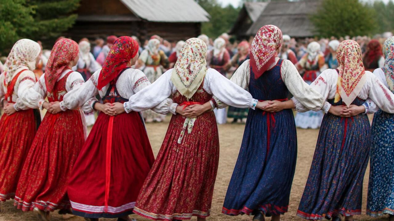 В селе Никольское прошел фестиваль русского фол...