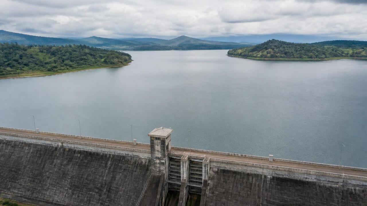 Уровень Куйбышевского водохранилища у Казани превысил норму Уровень Куйбышевского водохранилища у Казани пр...
