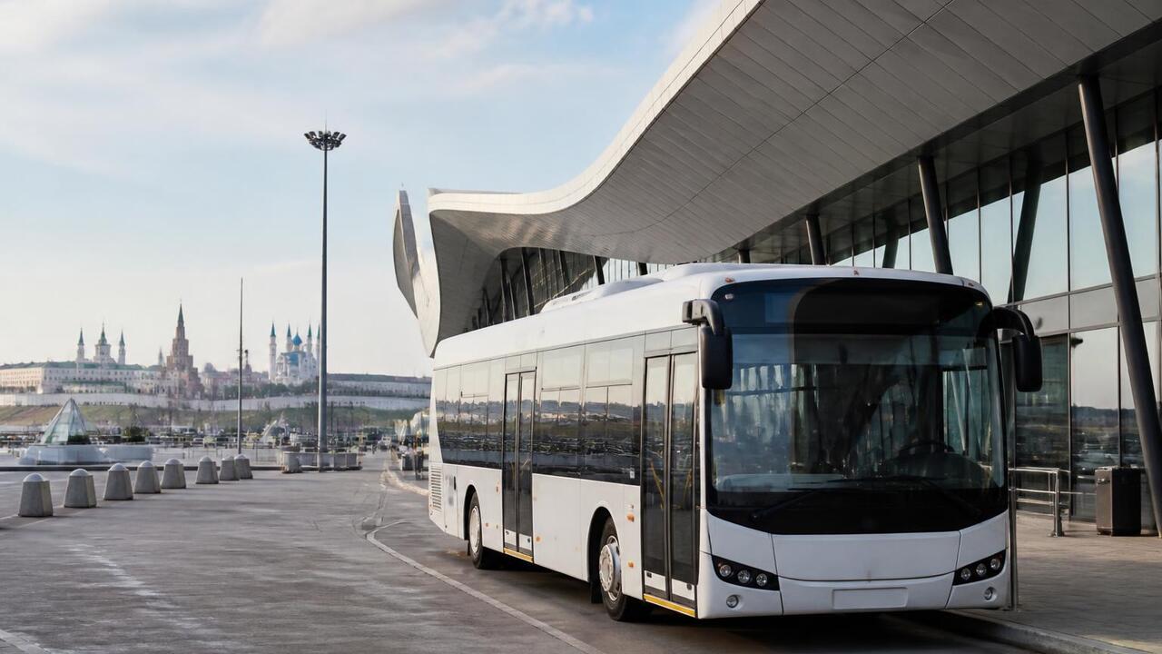 Между Казанью и аэропортом запустят регулярные шаттлы в 2026 году Власти Казани планируют запустить регулярные ша...