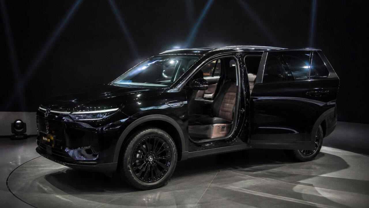 Mitsubishi представила новое поколение Pajero н...