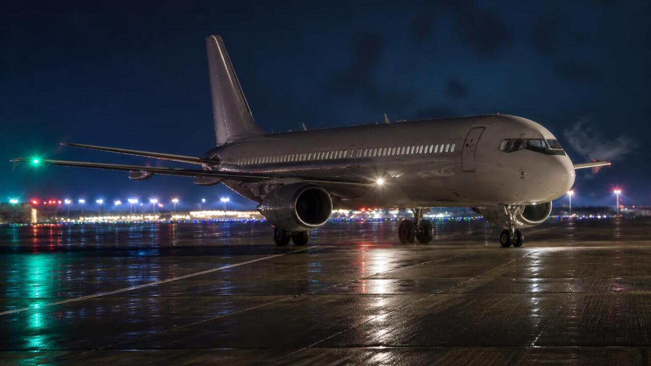 Вылет из Душанбе в Казань задерживается на 14 часов Рейс Nordwind из Душанбе в Казань задерживается...