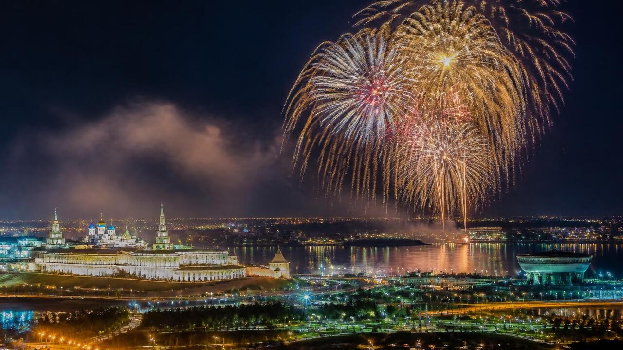 МЧС обеспечивает соблюдение безопасности в День республики и города 30 августа в День республики и города сотрудник...