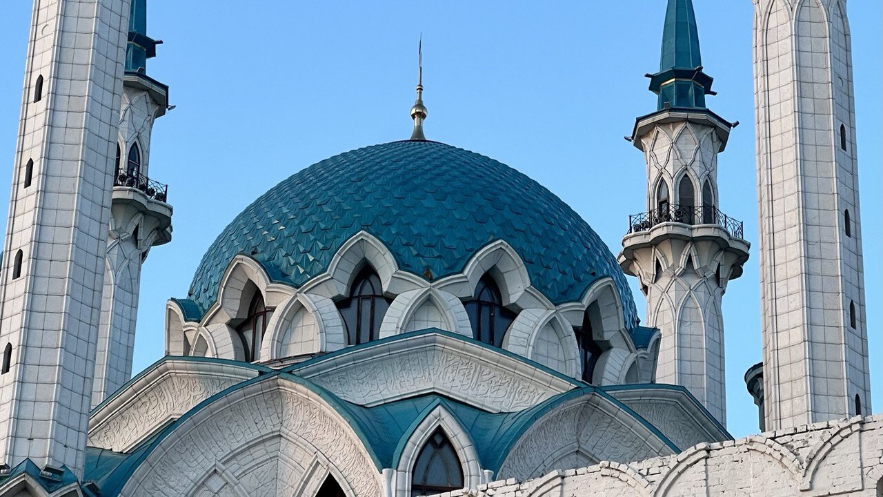 В Казани на время ограничат движение транспорта...