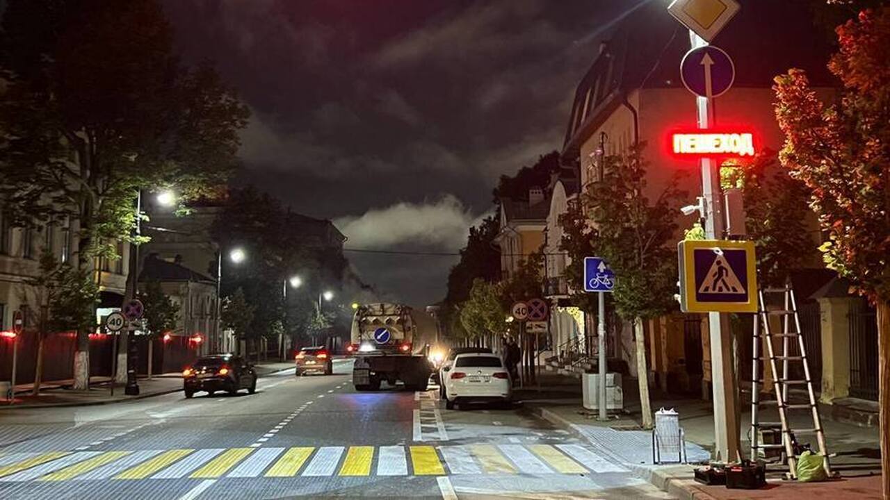 В Казани протестировали переход, способный видеть людей в темноте В Казани на улице Большой Красной появился перв...
