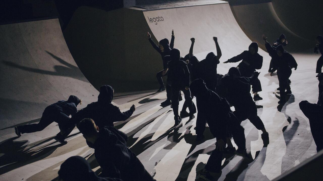 Фестиваль медиаискусства НУР вместе с Маратом К...