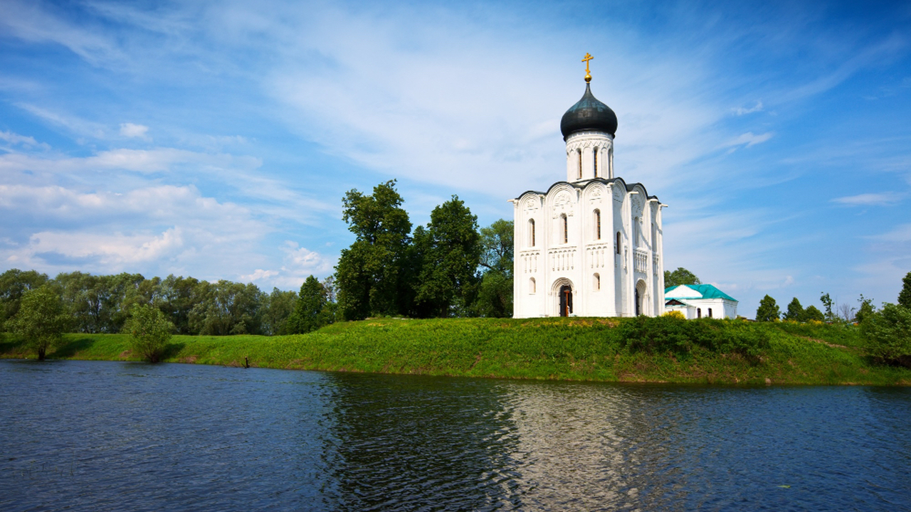 Крестное знамение у храма — не формальность, а ...