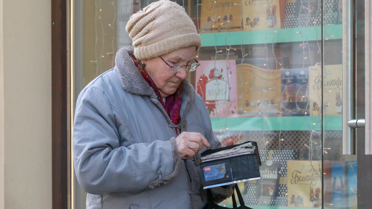 В России скоро пересмотрят обеспечение населени...