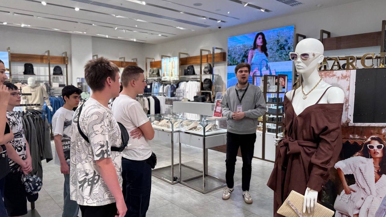 Казанские подростки сделали первый шаг к профессии и взрослой жизни В Казани завершились стажировки для подростков ...