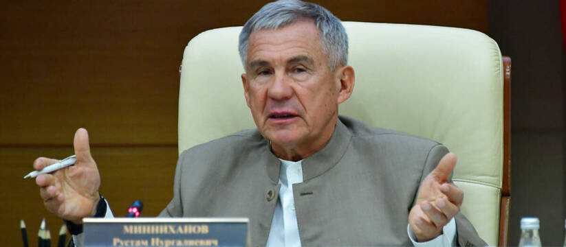 Раис Татарстана Рустам Минниханов обратился к ж...