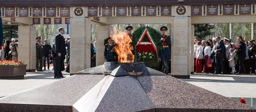 Сегодня в Казани в парке Победы произошло торжественное мероприятие, посвященное памяти героев Великой Отечественной войны.