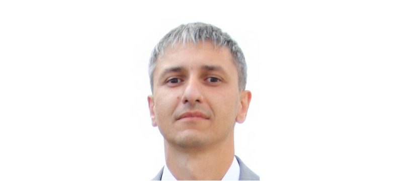 Заместитель главы ЗАГС по Татарстану, Ренат Ахметзянов, был задержан в казанском аэропорту