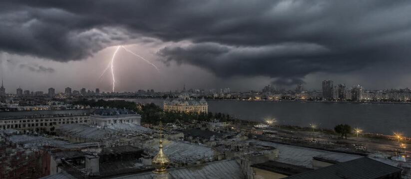 Атмосферный фронт принесет в Татарстан грозы, т...