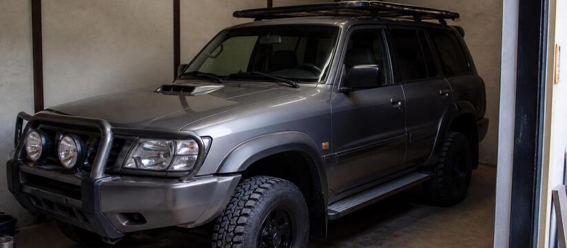 Находка из гаража: в Белгородской области продают почти новый Nissan Patrol Y61 В Белгородской области продают редкий трехдверн...