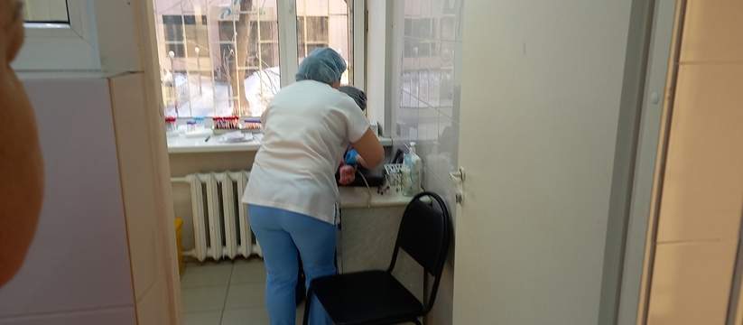 Первый заместитель министра здравоохранения Республики Татарстан, Альмир Абашев, сообщил о работе над мобильным приложением для общения между пациентами и медицинским персоналом.