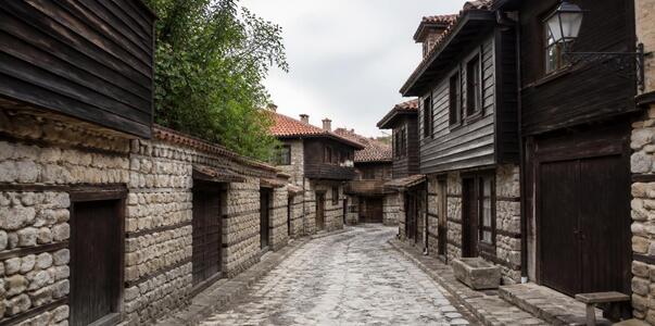 Старинный квартал Зеленодольска «Полукамушки» м...