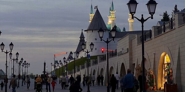 Мэрия объяснила, почему в казанском метро до си...