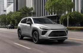 В РФ появился в продаже новый Toyota Wildlander...