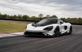 Углепластиковый кокон и 800 сил: McLaren предст...