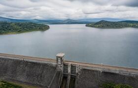 Уровень Куйбышевского водохранилища у Казани пр...