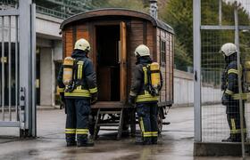 В Татарстане пожарные осматривают вагоны-домики...