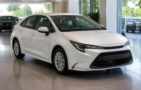 Новая Toyota Corolla в РФ: цены и оснащение