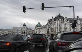 В Казани из-за аварии погасли светофоры на шест...
